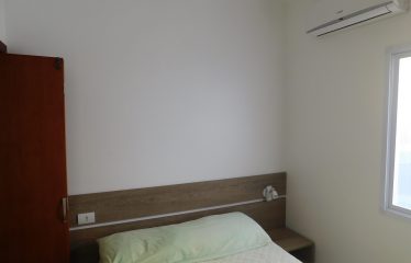 Casa em Condomínio com Piscina a venda em Peruíbe