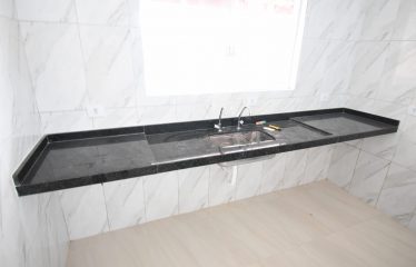 Imóvel Novo e com Piscina a venda na Praia de Peruíbe