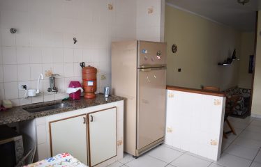 Excelente Sobrado com 4(quatro) Quartos a venda em Bairro Nobre de Peruíbe
