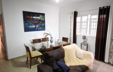 Casa c/ Piscina em Excelente Bairro a venda na Praia de Peruíbe