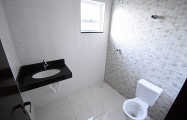 Casa Nova e térrea à venda em Peruíbe.