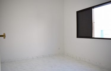 Casa Térrea com Piscina e 3 (três) Suítes a venda em Peruíbe