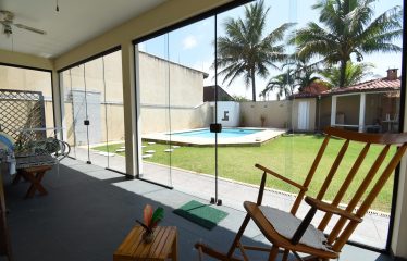 Sobrado com piscina e vista para o Mar à venda em Peruíbe.