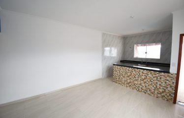 Imóvel Novo e com Piscina a venda na Praia de Peruíbe