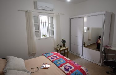 Casa c/ Piscina em Excelente Bairro a venda na Praia de Peruíbe