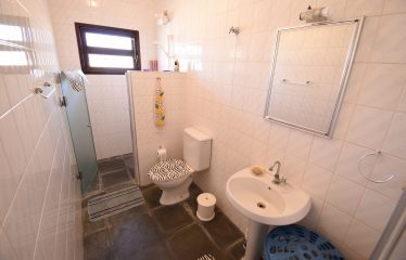 Sobrado com piscina e vista para o Mar à venda em Peruíbe.