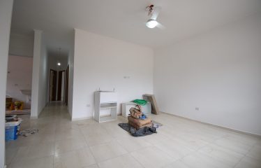 Casa nova em condomínio fechado à venda em Peruíbe.