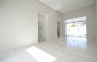 Casa Nova no Bairro São José em Peruíbe à venda.