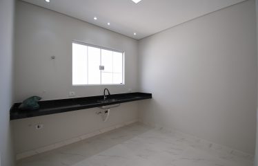 Casa Nova no Bairro São José em Peruíbe à venda.