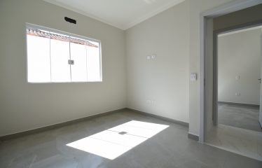 Casa Nova no Bairro São José em Peruíbe à venda.