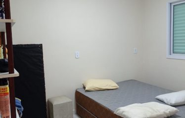 Otima casa a poucos metros da areia da praia – Guaraú