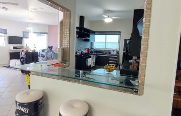 Linda casa – alto padrão – 800 mts da praia